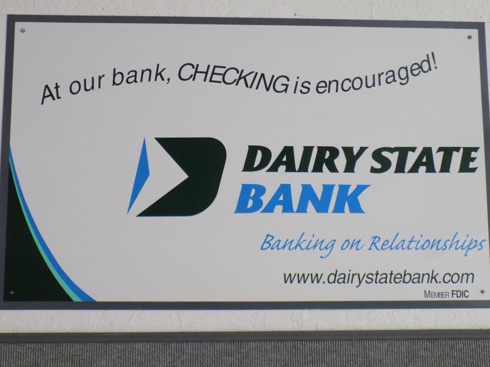 Logo-Dairy State Bank